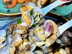 -荣基四海一家·家常菜·海鲜大排档(新安店)