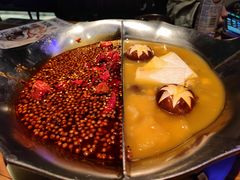红颜花胶鸡锅-湊湊火锅·茶憩(杭州湖滨银泰in77店)