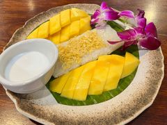 -Dang restaurant (patong phuket)