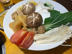 -大牛湾·眷村牛肉面(蠡溪店)