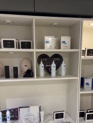 -JNK皮肤管理中心