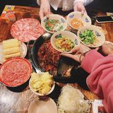 一场舌尖上的盛宴，尽在广州花都区这家重庆鸳鸯老火锅🍲！