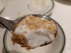 杏仁豆腐-维园悦谱·海派家常菜(乌鲁木齐南路店)