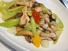 翡翠炒双菌-潮州府·潮菜·砂锅粥(徐家汇店)