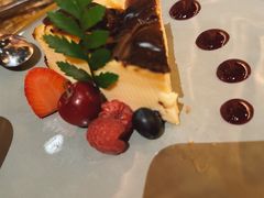 -BROWNSTONE布朗石西班牙餐厅(富城店)