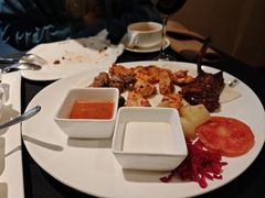 -Efes Turkish & Mediterranean Cuisine 艾菲斯餐厅(陆家嘴店)