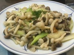 -以前的小酒馆(中山广场店)
