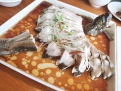 -莲餐厅·湖北菜·潜江小龙虾店(愚园路店)