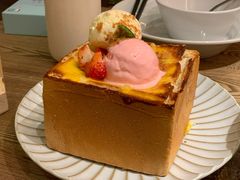 -蜜桃餐厅·伴山(湖滨商业街店)