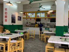 大堂-石灰市老火锅(北滨路店)