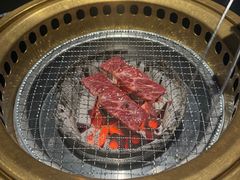 -山川小町·极番烧肉(新地假日广场店)