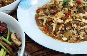 Pickled Vegetable and Vermicelli with Minced Pork