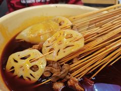 -拈签一笑黄牛肉辣卤串串