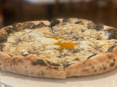 招牌黑松露蘑菇披萨-IL TEATRO 精品意大利餐厅