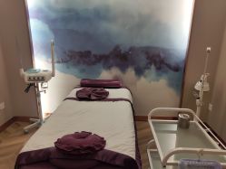 -圣梦亲体美肤生活馆