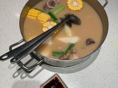 -肥仔文澳门猪骨煲(南京西路店)