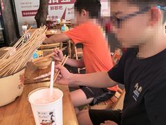 -拈签一笑黄牛肉辣卤串串
