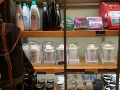 零售区-星巴克臻选(周浦万达店)