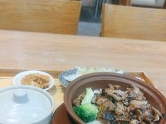 -依立香饭·紫砂鸡汤煲饭(紫云阁店)
