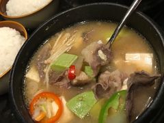 -雾山韩式烤肉·海南糟粕&椰子鸡火锅·海景餐厅(三亚绿发山海天JW万豪酒店)