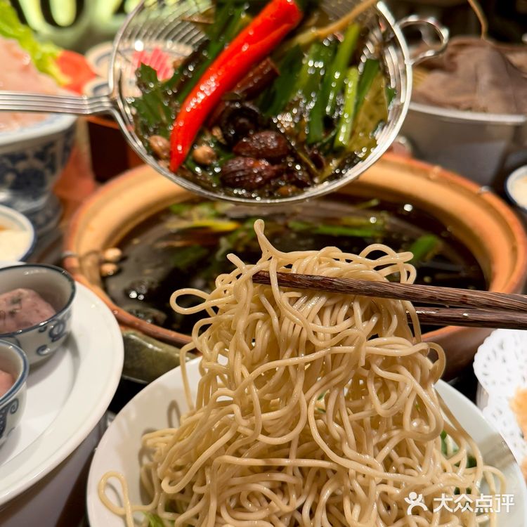 潮州的潮州的！！这家卤水火锅🍲不吃真的白来了