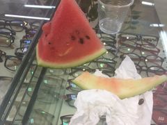 -三叶眼镜城(八佰伴店)