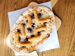 奶香蓝莓芝士棒披萨-LYFATTI 莱芙缇(赣水路店)