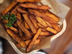 -8PINTS八品脱·日料·烧鸟·精酿小酒馆(莘庄店)