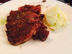 -羽深肉铺 Steak & Wine