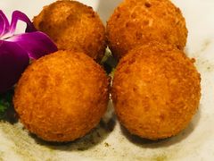 -张氏宽窄巷成都名小吃(茂业百货华强北店)