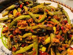 干煸豆角-华盛园卷子王农家菜水库鱼