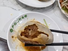 -尹记门钉肉饼(丰台站店)