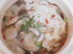 -鲸育宝宝月嫂(徐汇店)