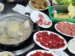 -山珍鲜牛肉火锅本地老字号(汕中老店)