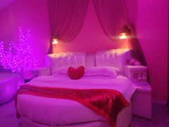 -天使恋人主题酒店(深圳翻身路店)