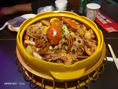 -多嘴超级肉蟹煲(中街恒隆故宫店)