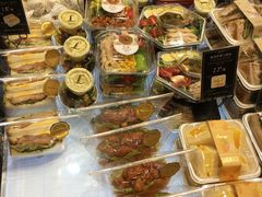 -罗森尼娜(德思勤店)