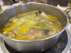 -朴小妹人参鸡汤火锅(长白山万达店)