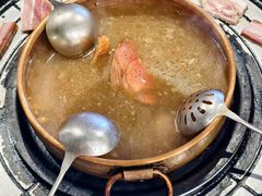 纳西烤肉-阿山卓·野生菌火锅·纳西火塘烤肉