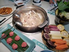 -三个椰子·现砍椰子鸡(金源CBD店)