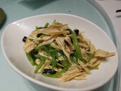 香芹腐竹-小贝壳酒楼(经九路店)