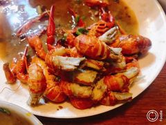 -叶派龙虾•招牌香辣蟹·海鲜(中海国际店)
