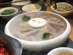-一斗火锅·招财羊毛肚(泰吉滨江店)