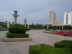 -汇泉广场