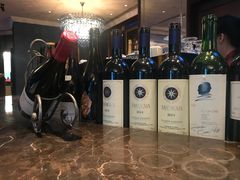-龙虾酒吧扒房(宁波香格里拉店)