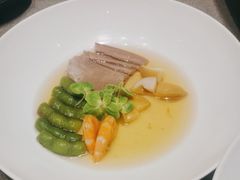 -宝燕壹号景观餐厅(龙盛国际商业广场店)