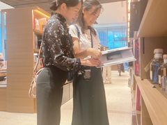 -茑屋书店(天目里店)