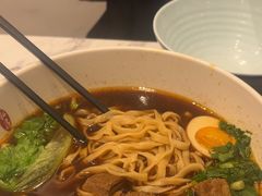 -康师傅私房牛肉面(申虹店)