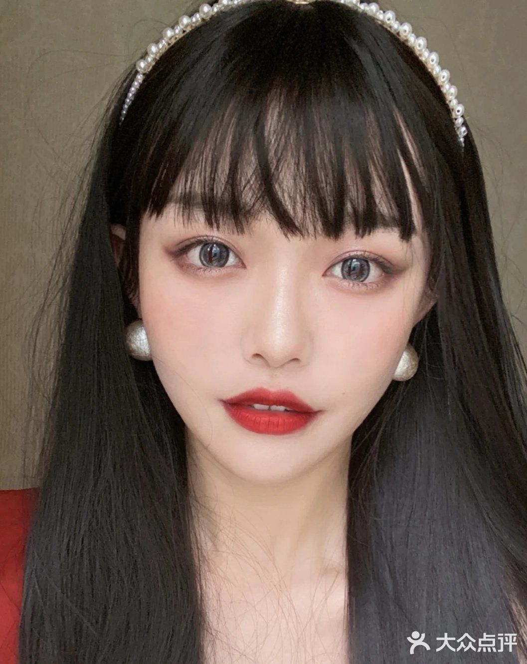 漫画刘海标配眼珠子，选的直径比较大的