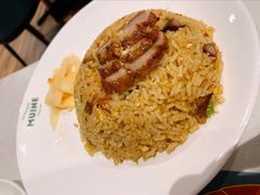 马拉盏猪颈肉炒饭-美奈小馆·越南料理(中航城君尚购物中心店)